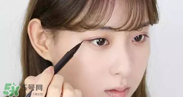 淡妝好看還是濃妝好看 男票說我淡妝比濃妝好看 淡妝好看還是濃妝好看 男票說我淡妝比濃妝好看