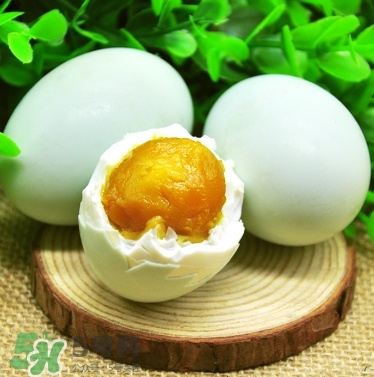 端午節(jié)為什么要吃綠豆糕？端午節(jié)為什么要吃鴨蛋？