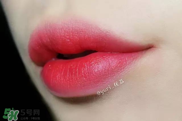 歐萊雅口紅色號(hào)_歐萊雅口紅試色圖 歐萊雅口紅色號(hào)_歐萊雅口紅試色圖