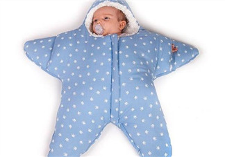 嬰兒睡袋分腿的好還是不分腿的好？嬰兒睡袋分腿的區(qū)別