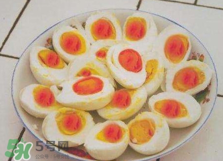 咸鴨蛋為什么會臭？咸鴨蛋為什么會苦