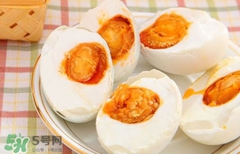  咸鴨蛋為什么沒有咸雞蛋？咸蛋為什么不用雞蛋