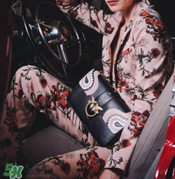 pinko燕子包多少錢？pinko燕子包專柜價格