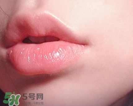 ES蘆薈維他命E潤唇膏真假 ES蘆薈維他命E潤唇膏真假鑒別 ES蘆薈維他命E潤唇膏真假 ES蘆薈維他命E潤唇膏真假鑒別