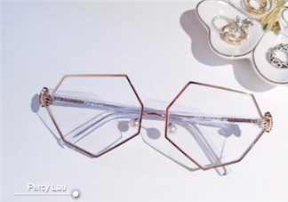percy lau眼鏡多少錢？percy lau眼鏡專柜價格