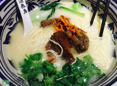 和府撈面跟和珅有關(guān)嗎？和府撈面跟和珅有什么關(guān)系？