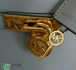 michael kors鎖頭包怎么分辨真假？mk鎖頭包真假辨別