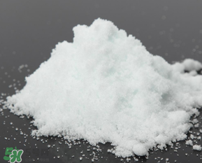 一斤糯米放多少堿？包粽子一斤糯米要放多少堿？