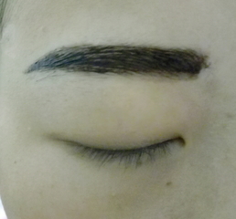 眉膠好還是染眉膏好用？眉膠和染眉膏區(qū)別