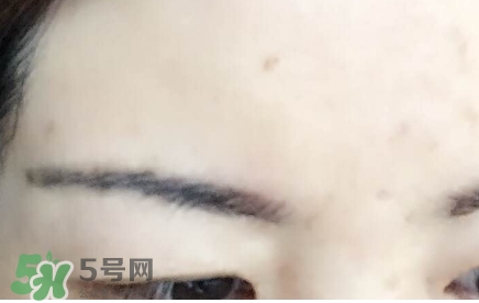 眉膠和眉粉哪個好用？眉膠和沒分的區(qū)別