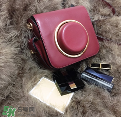 mk相機(jī)包尺寸多大？michael kors相機(jī)包尺寸介紹