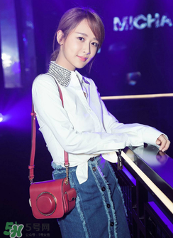 mk相機(jī)包尺寸多大？michael kors相機(jī)包尺寸介紹