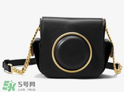 mk相機(jī)包哪個顏色好看？michael kors相機(jī)包有幾種顏色？