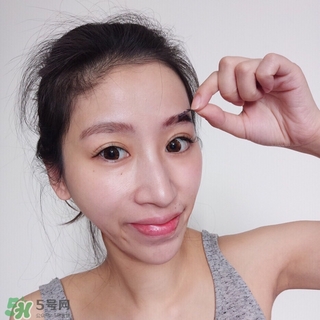 眉膠怎么用？眉膠正確方法圖解