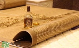 涼席可以用洗衣機(jī)洗嗎？涼席怎么用洗衣機(jī)洗？