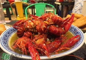 杏和龍蝦能一起吃嗎？杏可以和小龍蝦一塊吃嗎？