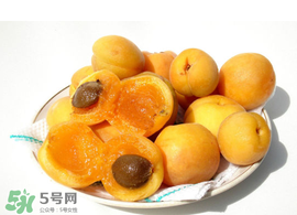 杏和榴蓮能一起吃嗎？榴蓮和杏能一起吃嗎？