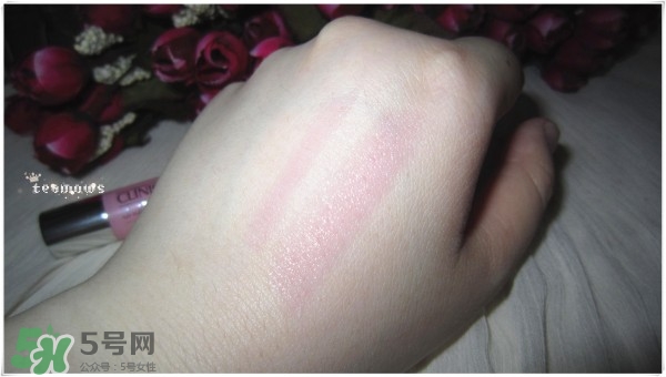 倩碧蠟筆小胖唇膏筆會(huì)變色嗎_怎么用會(huì)變色 倩碧蠟筆小胖唇膏筆會(huì)變色嗎_怎么用會(huì)變色