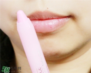 倩碧蠟筆小胖唇膏筆多少錢_專柜價(jià)格 倩碧蠟筆小胖唇膏筆多少錢_專柜價(jià)格