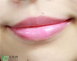 倩碧蠟筆小胖唇膏筆多少錢_專柜價(jià)格 倩碧蠟筆小胖唇膏筆多少錢_專柜價(jià)格