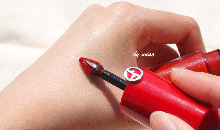 阿瑪尼小胖丁哪個(gè)顏色適合黃皮 小胖丁幾號適合黃皮