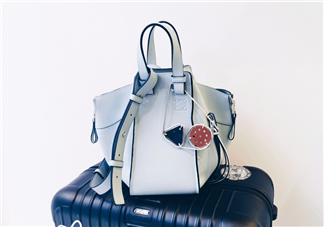 loewe hammock正品多少錢(qián)？羅意威吊床包專(zhuān)柜價(jià)格