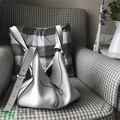 loewe hammock尺寸多大？羅意威吊床包有幾個尺寸？