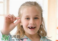 兒童換牙可以吃鈣片嗎?兒童換牙吃什么好？