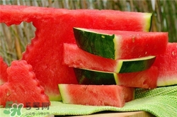 無(wú)籽西瓜多少錢一斤？無(wú)籽西瓜怎么挑？