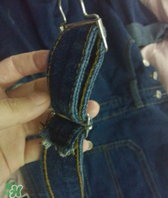 背帶褲的扣子怎么裝？背帶褲扣子安裝步驟圖