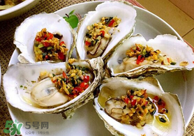 烤生蠔的蒜蓉怎么做？烤生蠔蒜蓉調(diào)制秘方