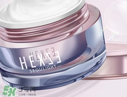 防曬霜和素顏霜的使用順序_先用哪個(gè)好 防曬霜和素顏霜的使用順序_先用哪個(gè)好