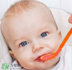 嬰兒視力發(fā)育過程圖 嬰兒視力發(fā)育如何促進 嬰兒視力發(fā)育過程圖 嬰兒視力發(fā)育如何促進