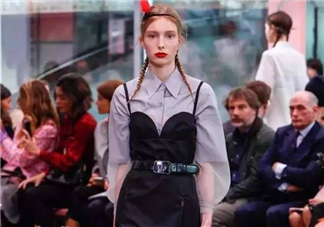 prada普拉達(dá)2018早春系列女裝款式有哪些_好看嗎？
