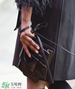 prada普拉達(dá)2018早春系列包包款式有哪些_好看嗎？