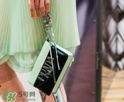 prada普拉達(dá)2018早春系列包包款式有哪些_好看嗎？