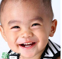 兒童換牙還沒掉就長牙正常嗎？兒童換牙先長牙是為什么？