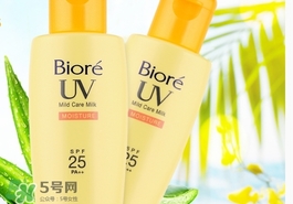 碧柔防曬霜藍(lán)瓶和黃瓶哪個(gè)好？碧柔防曬霜藍(lán)瓶和黃瓶對(duì)比