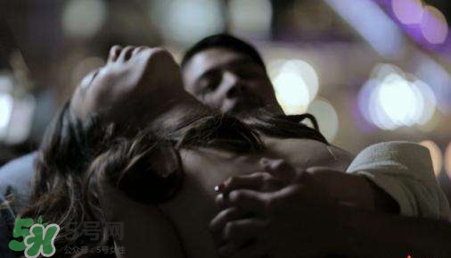 延時噴劑有用嗎？延時噴劑怎么使用？