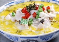 最簡(jiǎn)單的酸菜魚怎么做？正宗川菜酸菜魚的做法