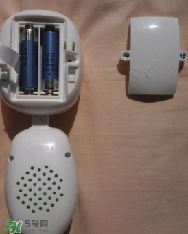 費雪小海馬怎么換電池？費雪小海馬電池型號