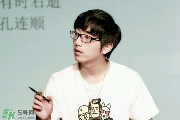 白客新戀情曝光 白客女朋友是誰？