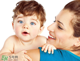 嬰兒理發(fā)注意事項(xiàng)有哪些？嬰兒多久理一次發(fā)？