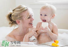 金銀花治療嬰兒濕疹有效嗎？寶寶濕疹可以用金銀花嗎？