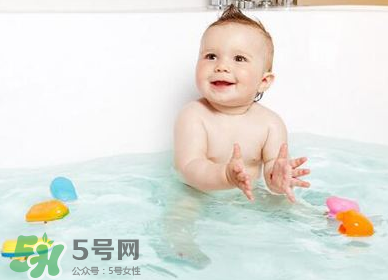 金銀花治療嬰兒濕疹有效嗎？寶寶濕疹可以用金銀花嗎？