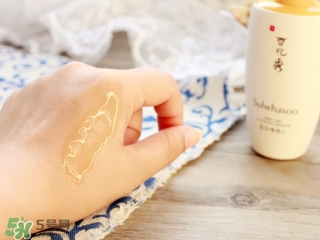 雪花秀潤致煥活肌底精華露怎么用 雪花秀精華露使用方法 雪花秀潤致煥活肌底精華露怎么用 雪花秀精華露使用方法