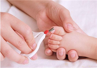 寶寶指甲用什么剪？寶寶剪指甲需要專(zhuān)門(mén)的工具嗎？