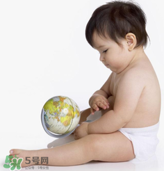 寶寶指甲上有白點是怎么回事？寶寶指甲上有白點正常嗎？