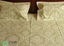 亞麻涼席怎么樣？亞麻涼席和冰絲涼席哪個(gè)更好