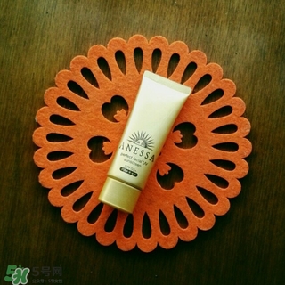 安耐曬金色軟管怎么樣？安耐曬金色軟管怎么用？